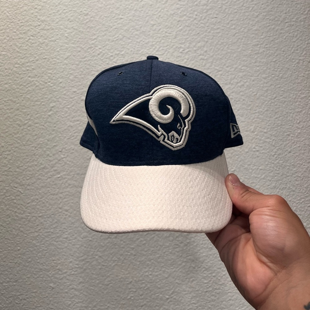 New Era LA Rams Fitted Hat 7 1/4